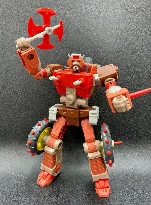 Takara Transformers Studio Series 86 Wreck Gar Official In Hand Images  (1 of 2)